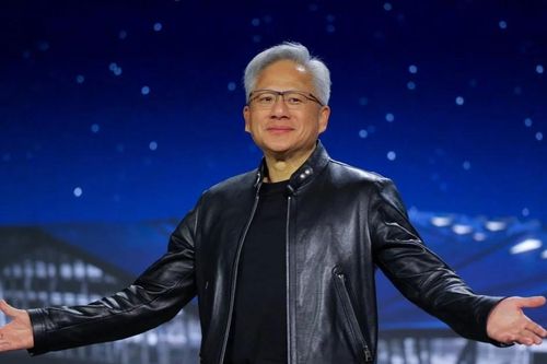 CEO Nvidia cảnh báo 'thảm họa' với Mỹ nếu DeepSeek dùng chip Huawei