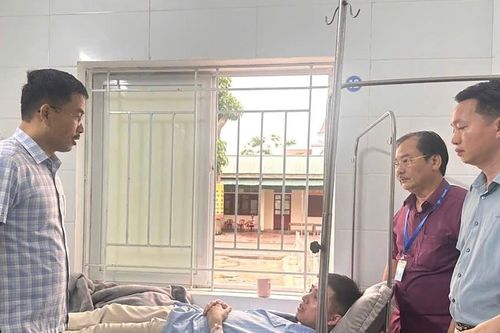 Số ca nghi ngộ độc sau khi ăn bánh mì ở Nghệ An tăng lên 59 người