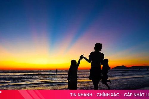 Một ngày 'sống trọn' cùng biển Hải Ninh