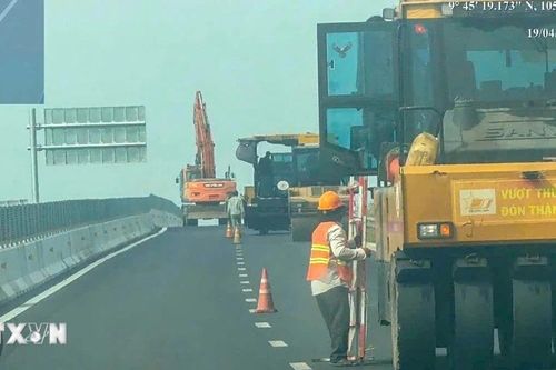 Cần Thơ: Xử phạt một công ty thi công cao tốc không đảm bảo an toàn giao thông
