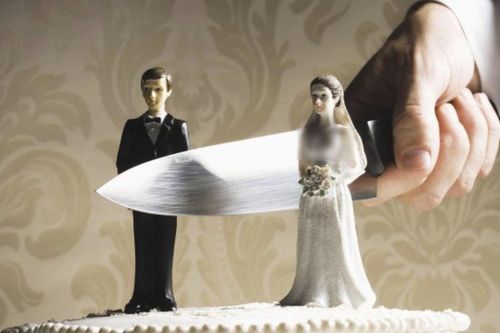 'Ngoại tình tài chính': Ngòi nổ thầm lặng phá vỡ nhiều cuộc hôn nhân tại Mỹ