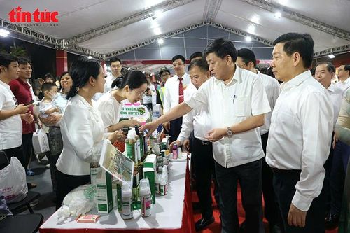 Quảng bá tinh hoa làng nghề tại tuần lễ văn hóa – du lịch Chùa Thầy 2026