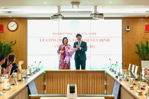 Bà Nguyễn Thị Ngọc Trang làm quyền Viện trưởng Viện Công nghệ số và Chuyển đổi số quốc gia