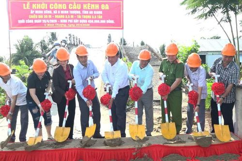 Xã U Minh Thượng khởi công xây dựng cầu Kênh 8A
