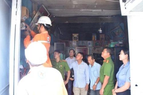 Triển khai mô hình 'Lắp đặt cầu dao chống cháy nổ cho các hộ dân'