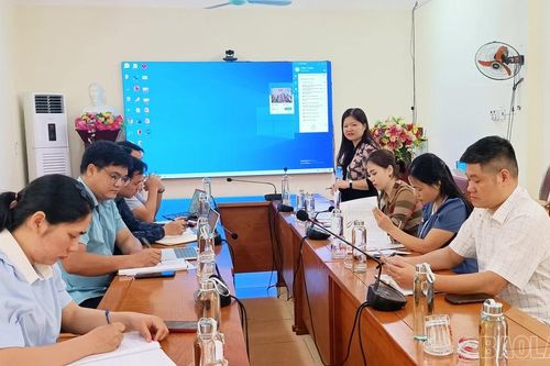 Đoàn công tác Sở Nội vụ tỉnh Lào Cai kiểm tra, hướng dẫn nghiệp vụ tại xã Trịnh Tường