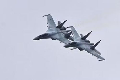 Phân tích ưu thế tác chiến của tiêm kích Su-35S so với các dòng máy bay Mỹ