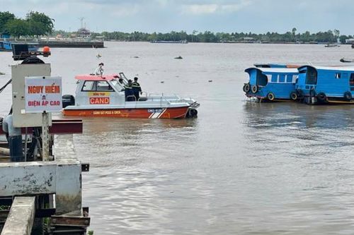 Tìm thấy thi thể 2 người rơi xuống sông sau tiệc sinh nhật