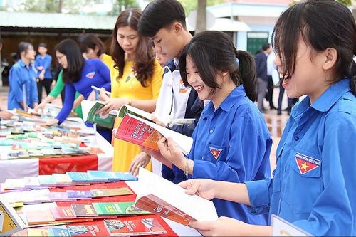Phát triển văn hóa đọc cho học sinh – Đầu tư cho tương lai tri thức quốc gia