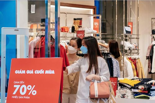 Càng săn sale càng 'cháy ví': Bẫy giảm giá khiến nhiều người tưởng tiết kiệm nhưng lại nghèo đi
