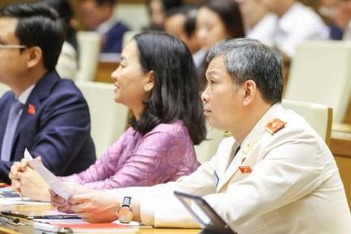 Huy động hiệu quả dòng vốn từ thị trường tài chính, chứng khoán, trái phiếu làm nguồn lực phục vụ tăng trưởng
