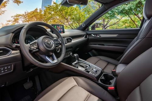 Giá lăn bánh Mazda CX-5 mới nhất giảm cực mạnh, thấp chưa từng thấy, rẻ nhất phân khúc SUV hạng C