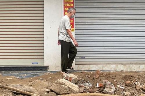 Đường Nguyễn Tuân, Hà Nội ngổn ngang thi công, người dân 'dò dẫm' từng mét