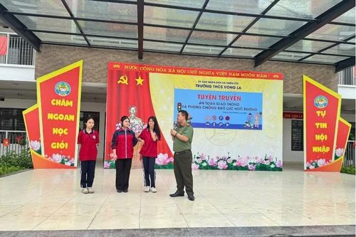 Nhận diện và phòng tránh 'bắt cóc online' đối với học sinh
