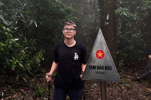 Nam sinh mất tích ở Tam Đảo: 'Tôi nghĩ các lối mòn đều xuống chân núi'