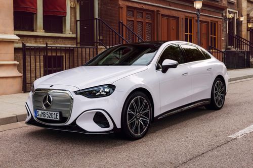 Mercedes-Benz C-Class thuần điện chính thức ra mắt