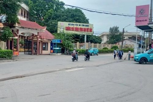Trường phổ thông vùng cao Việt Bắc tăng chỉ tiêu tuyển sinh