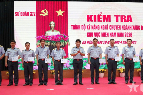 Kiểm tra trình độ kỹ năng nghề chuyên ngành xăng dầu (khu vực miền Nam) tại Sư đoàn 372
