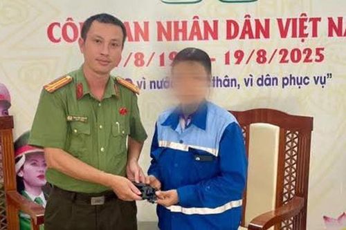 Nữ lao công đầy trách nhiệm