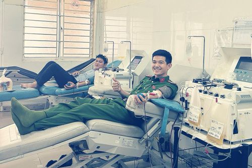 Đại úy Công an kịp thời hiến tiểu cầu giúp bệnh nhi qua cơn nguy kịch
