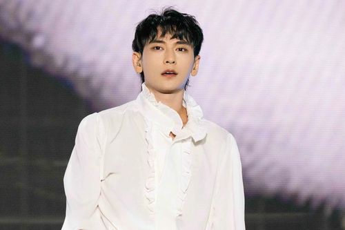 Isaac 'xuất thần' khiến Trấn Thành hết lời khen ngợi, 'visual' quá nổi bật giữa dàn 'Anh trai say hi'
