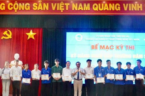 182 thí sinh tranh tài tại Kỳ thi kỹ năng nghề cấp trường