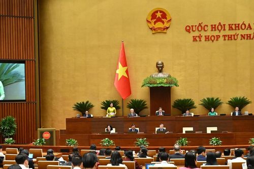 Quyết liệt cắt giảm thủ tục hành chính, tạo đột phá cho phát triển kinh tế - xã hội