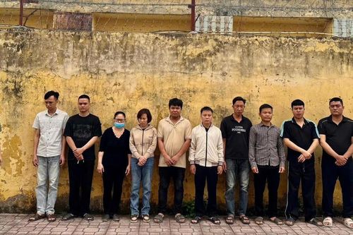 Khởi tố 11 đối tượng tổ chức đánh bạc và đánh bạc qua mạng với số tiền hàng tỉ đồng