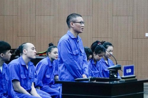 Cựu phó chủ tịch phường tổ chức 'bay lắc' ở Hà Nội xin xem xét hoàn cảnh gia đình
