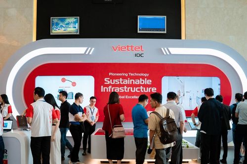 DCCI Summit 2026: Không nhìn AI riêng lẻ mà theo chuỗi hạ tầng liên thông