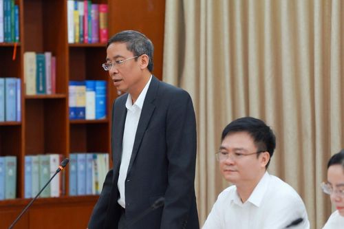 Học tiếng Anh: Chuẩn hóa đội ngũ giáo viên 'nâng bước' đổi mới giáo dục
