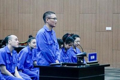 Đề nghị xử phạt cựu Phó Chủ tịch phường tổ chức 'bay lắc' từ 6 năm đến 6 năm 6 tháng tù