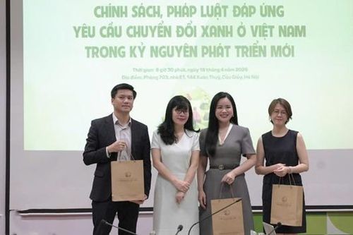 Sinh viên Luật hiến kế xây dựng chính sách, pháp luật chuyển đổi xanh