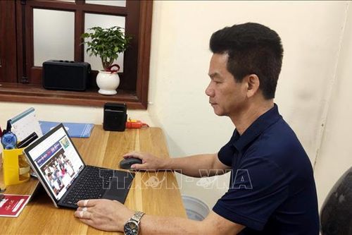 Ý kiến cử tri: Cân bằng mục tiêu tăng trưởng kinh tế nhanh và xanh