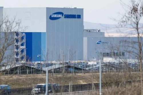 Samsung SDI bắt tay Mercedes-Benz trong lĩnh vực xe điện