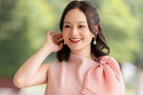 Khán giả bỗng đồng loạt 'chúc phúc' cho Lan Phương