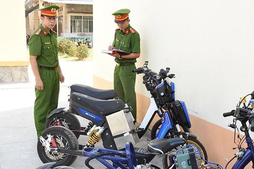 Từ vụ nam sinh tử vong: Lời cảnh báo về xe đạp điện 'độ, chế'