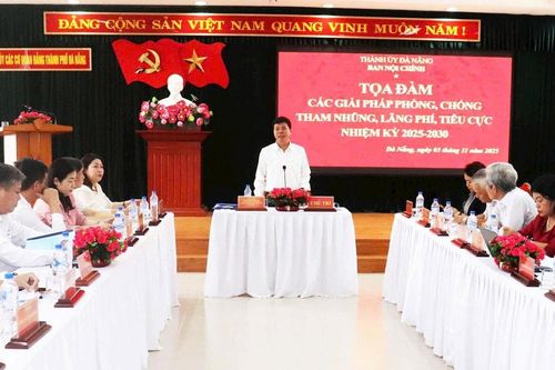 Kiểm soát quyền lực - giải pháp trọng tâm ngăn ngừa tham nhũng, lãng phí, tiêu cực