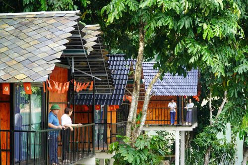 Đánh thức tiềm năng du lịch Tủa Thàng