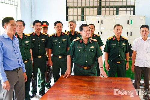 Quân khu 9 kiểm tra toàn diện kết quả thực hiện nhiệm vụ của Ban Chỉ huy Quân sự cấp xã tại Đồng Tháp