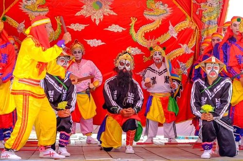 Bình Thái - Vùng văn hóa biển đầm sống động