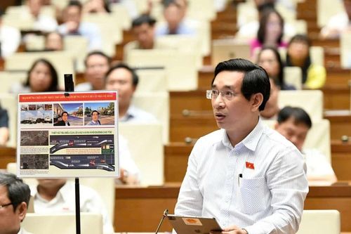 Bổ sung đầy đủ trạm dừng nghỉ trên cao tốc với quy mô phù hợp nhu cầu thực tế