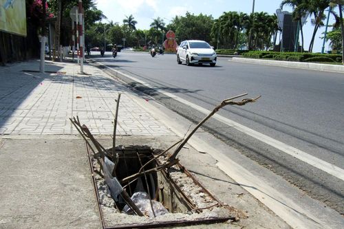 Hố ga bị vỡ nắp đậy