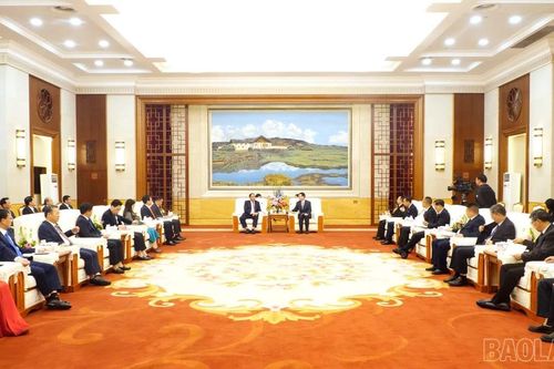Đoàn đại biểu tỉnh Lào Cai hoàn thành tốt đẹp chương trình nghiên cứu, học tập kinh nghiệm tại tỉnh Vân Nam (Trung Quốc)