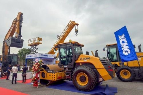 Gần 200 doanh nghiệp từ 17 quốc gia hội tụ tại triển lãm công nghiệp khai khoáng và xây dựng