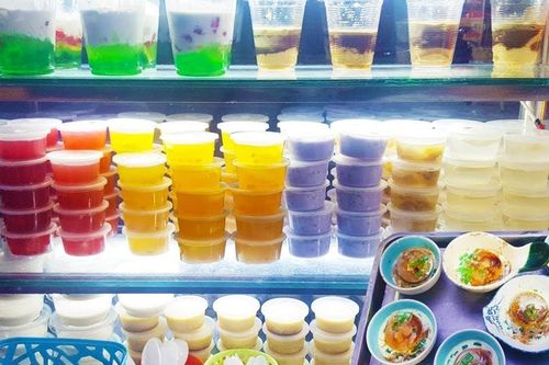 Bánh flan và canh bắp cải khiến hàng trăm học sinh ngộ độc thực phẩm tại TP. Hồ Chí Minh