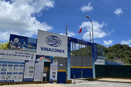 Vinaconex 'xoay trục' danh mục: Rút vốn khỏi Viwaseen, rót tiền vào y tế và Giầy Thượng Đình