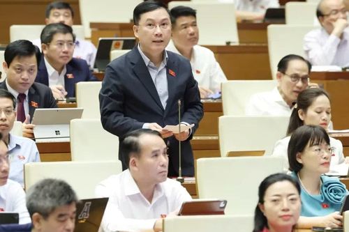 Không dùng mệnh lệnh hành chính với thị trường bất động sản