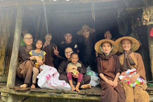 Cười - một thiền pháp trị liệu