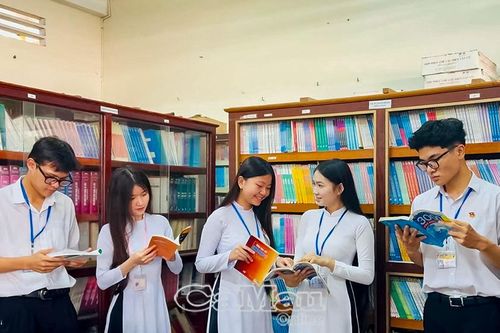 Văn hóa đọc - nền tảng mềm cho phát triển bền vững